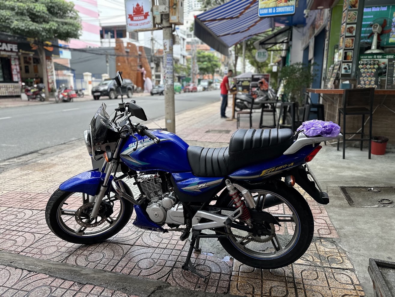 Suzuki En 150cc